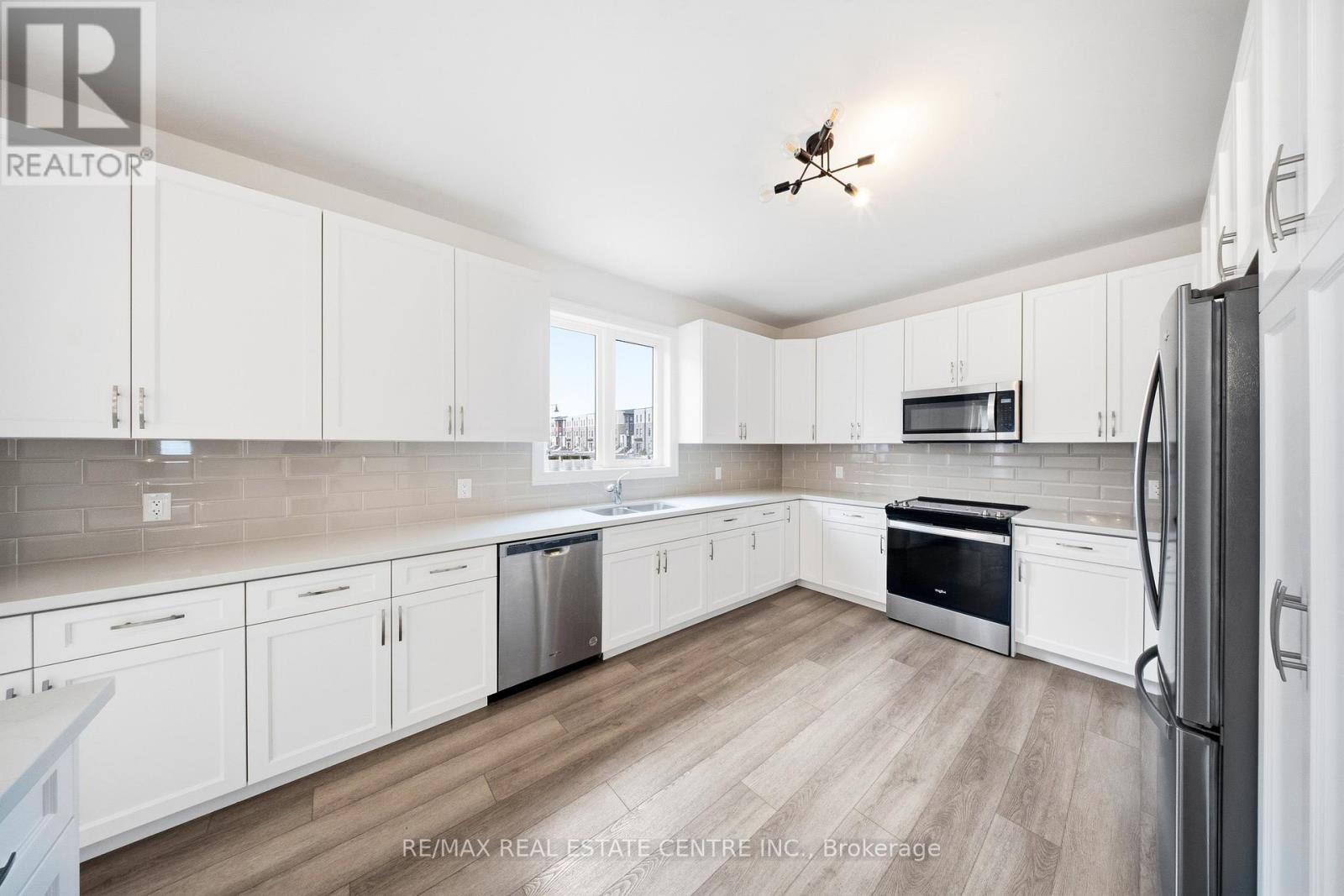 45 GREAT FALLS BOULEVARD — photo 13