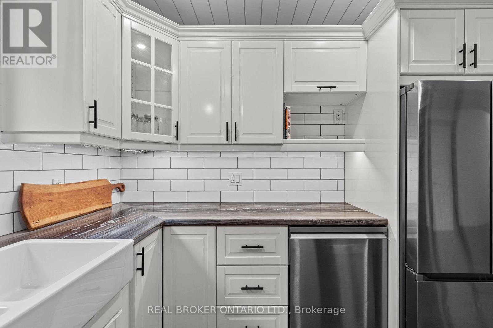 1401 NORTH SHORE ROAD - 17