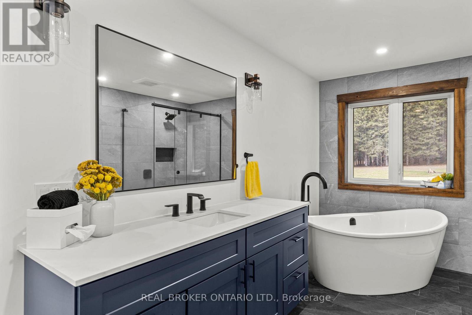 1401 NORTH SHORE ROAD - 29