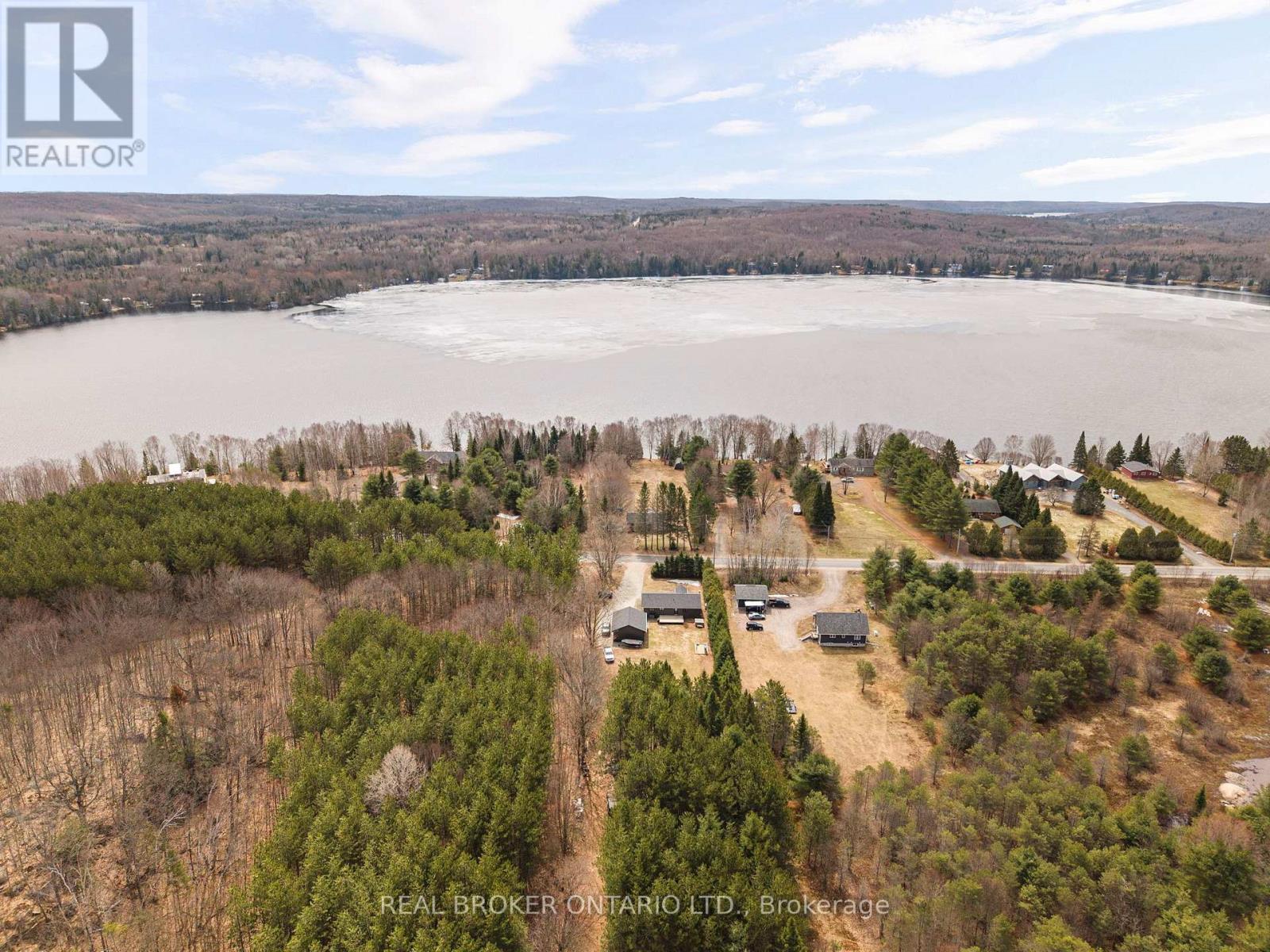 1401 NORTH SHORE ROAD - 41