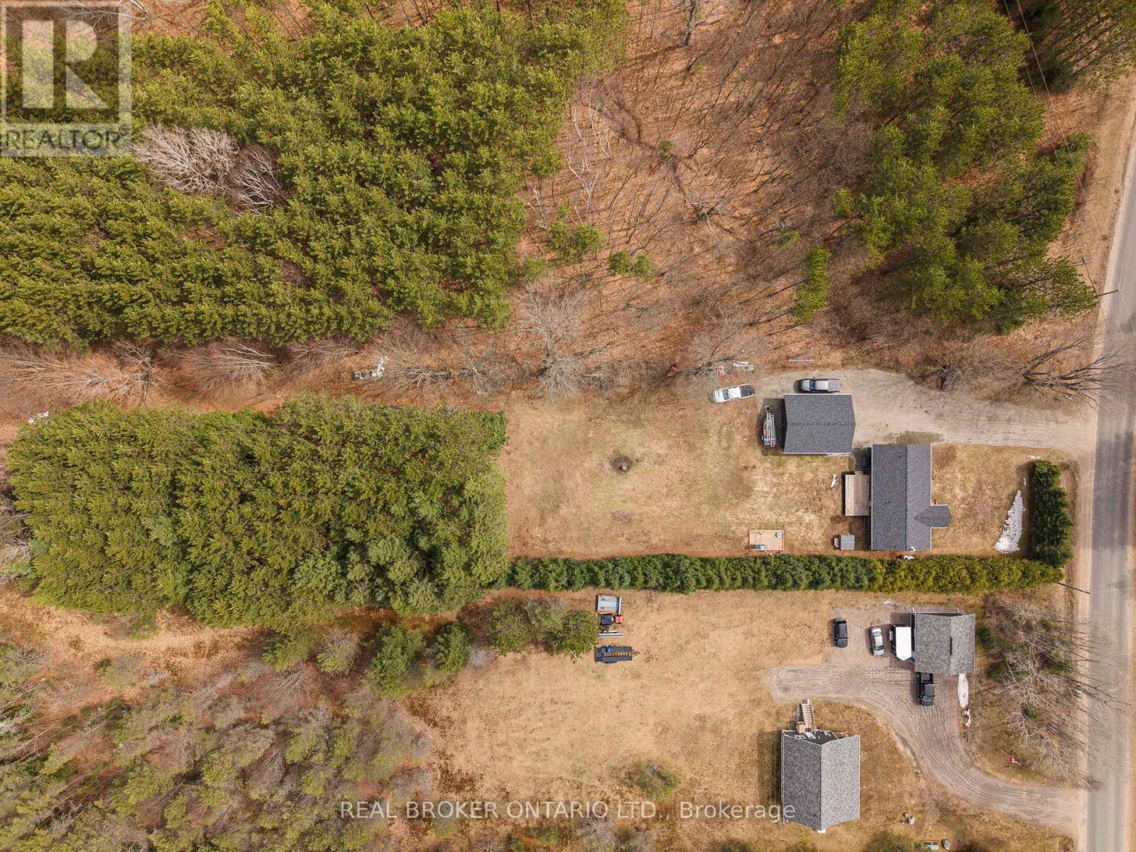 1401 NORTH SHORE ROAD - 44