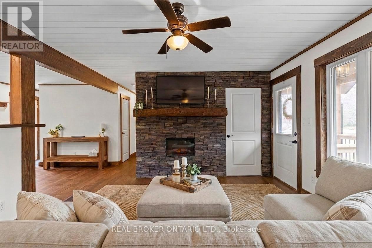 1401 NORTH SHORE ROAD - 8