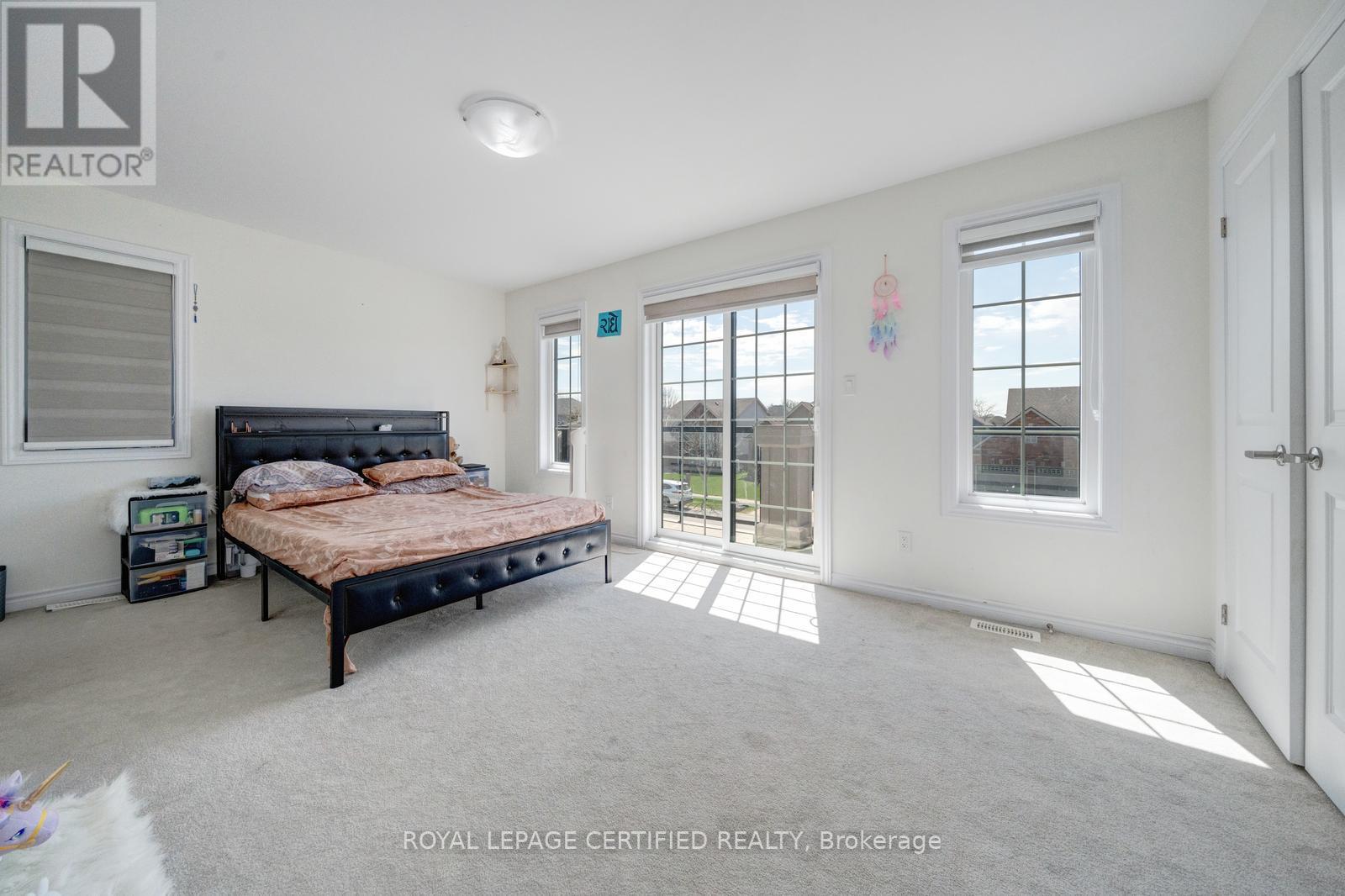 8077 BROOKSIDE DRIVE - 32