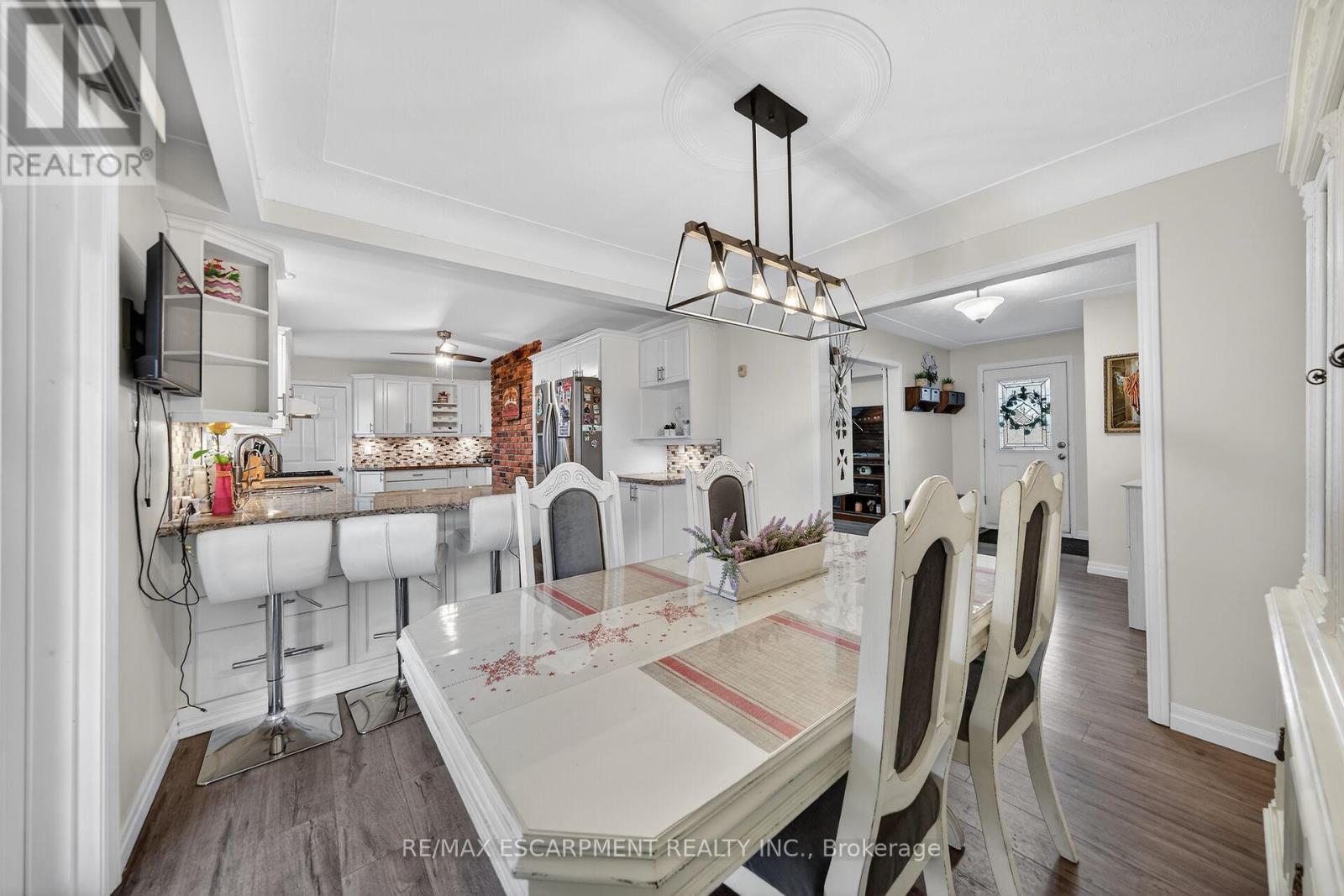 1549 GUYATT ROAD - 20