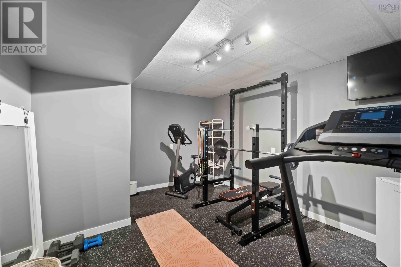 Property 25 of 31 of 994 Aurora Crescent