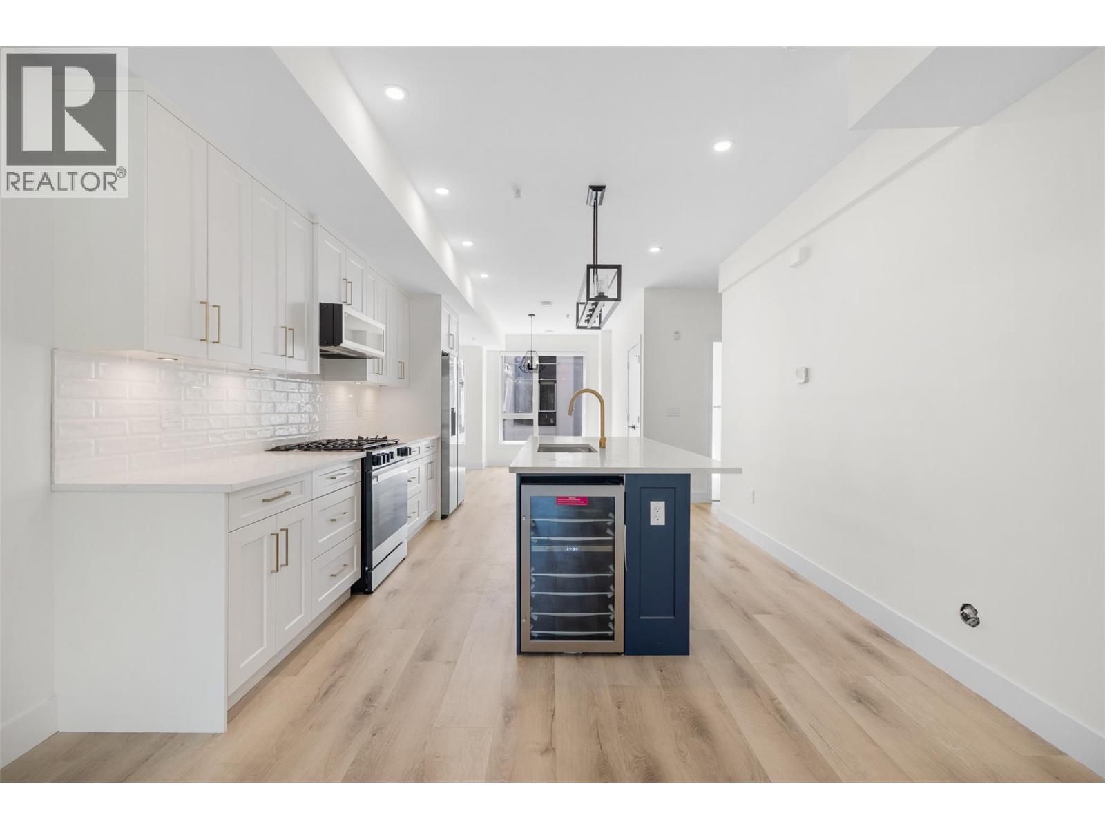 #25 1975 Shannon Lake Road Unit# 25 - 6