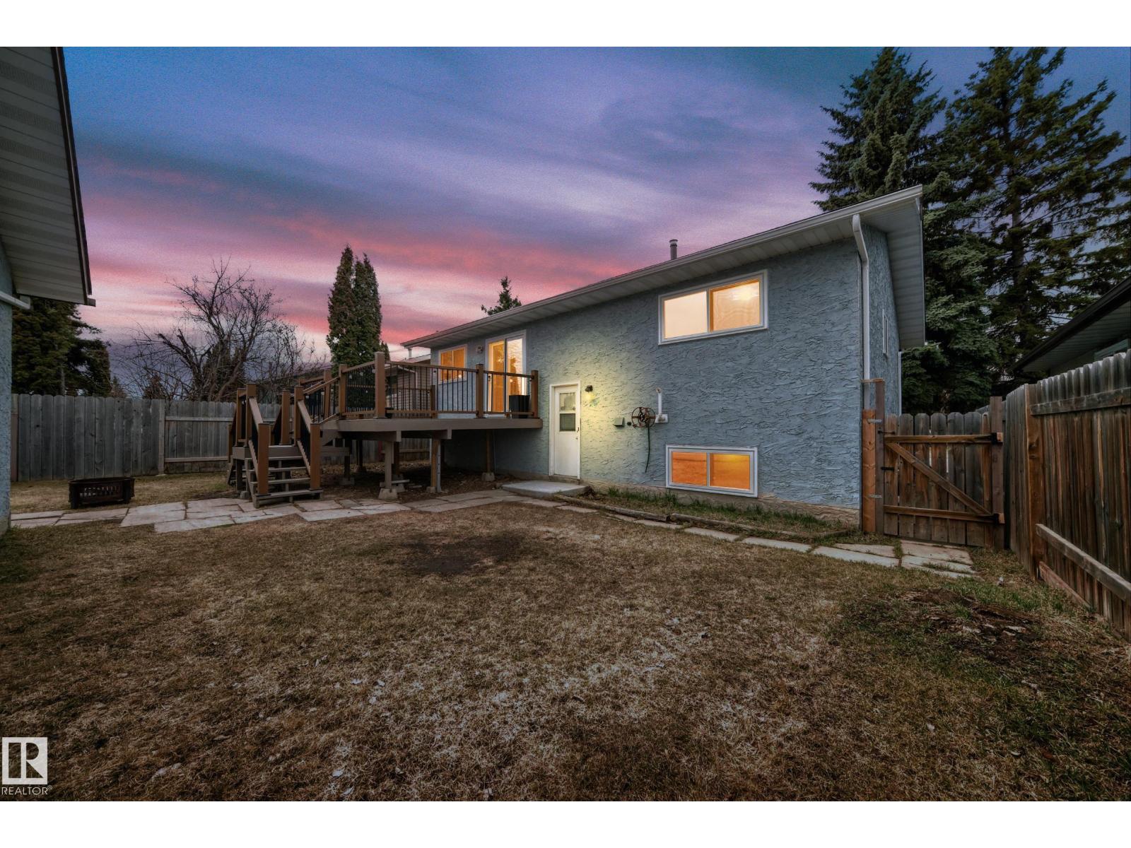 2039 48 ST NW - 19