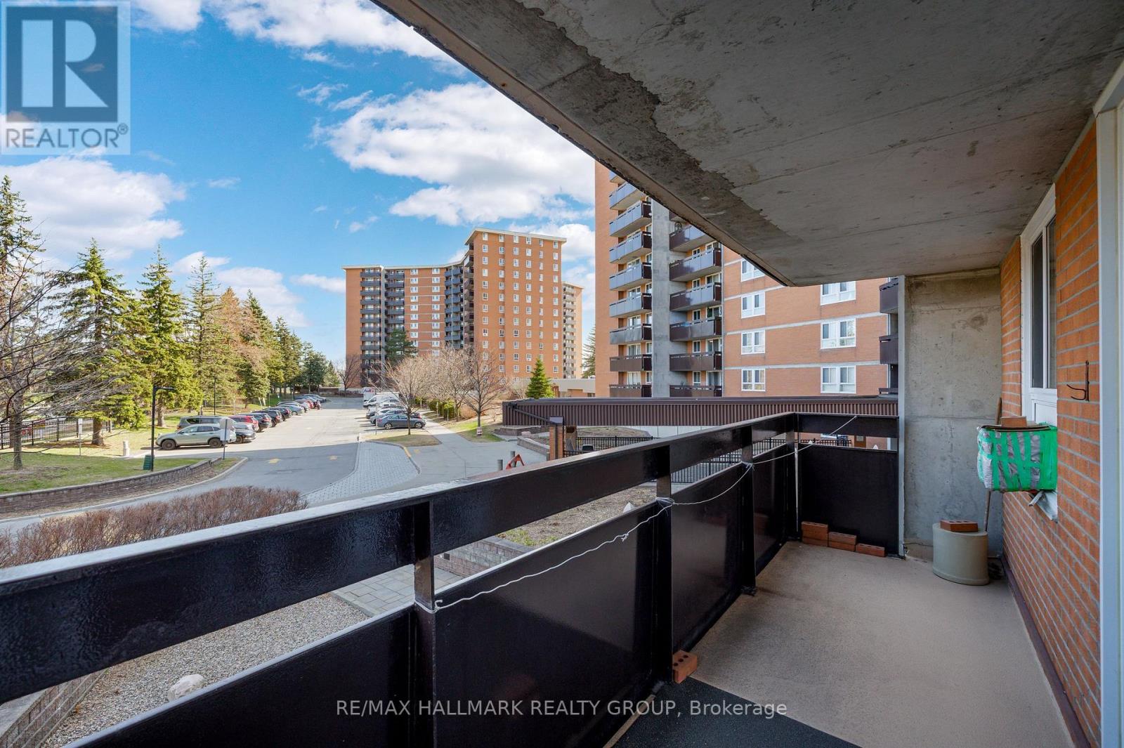 209 - 2000 JASMINE CRESCENT — photo 13