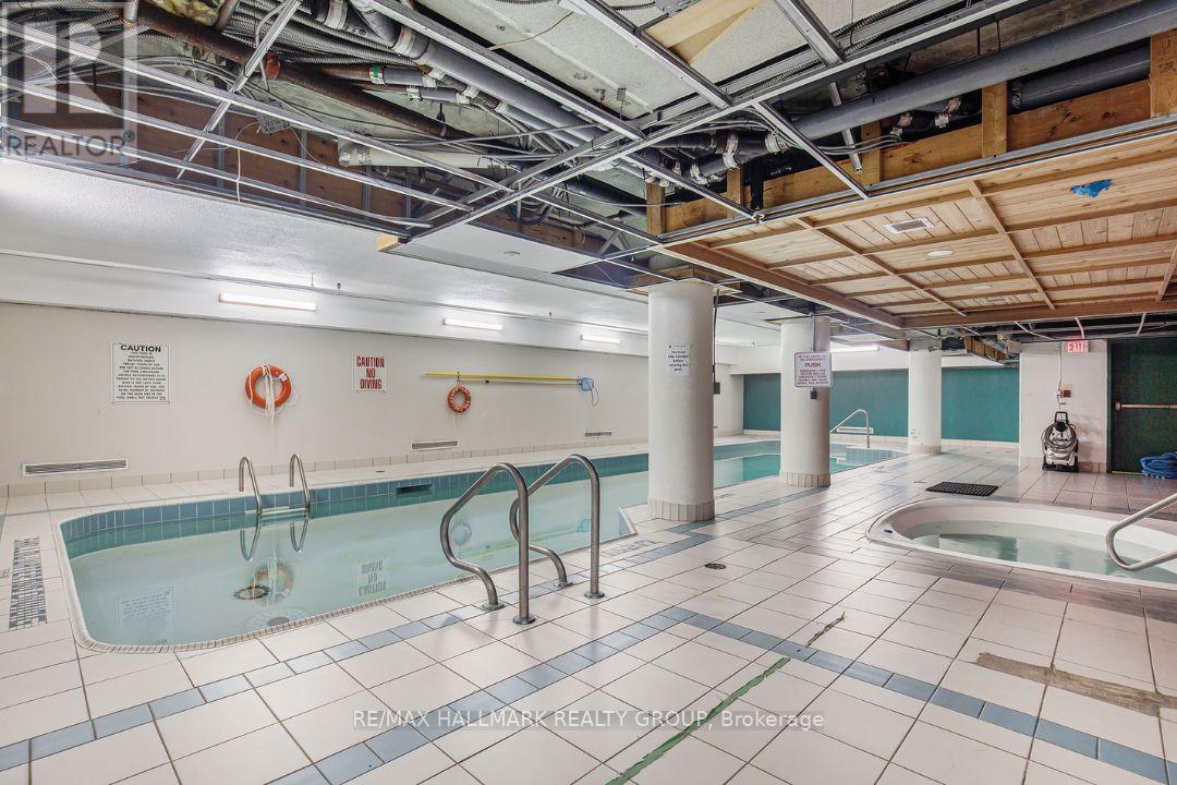801 - 1440 HERON ROAD — photo 11