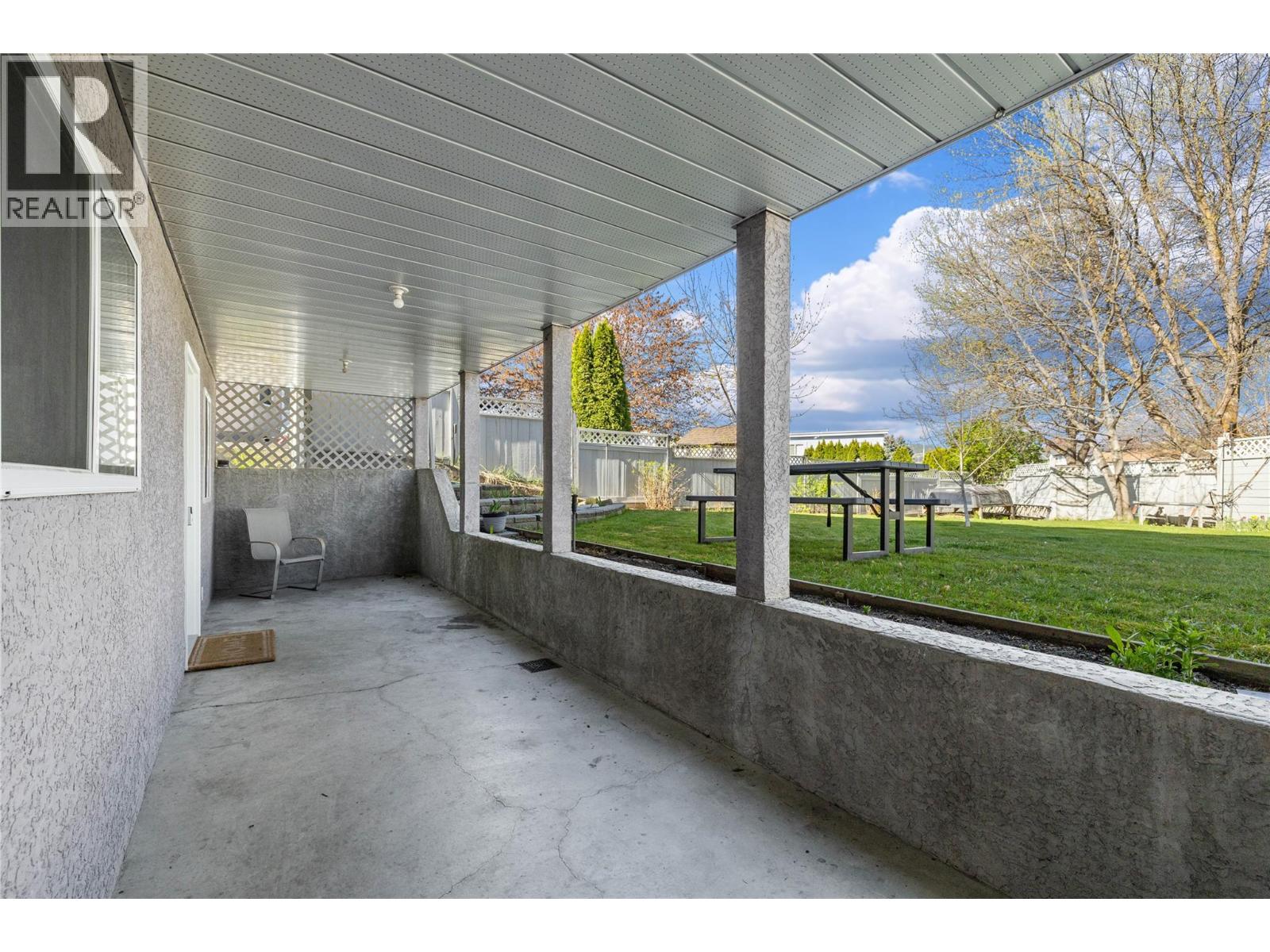  970 Maygard Road, Kelowna
