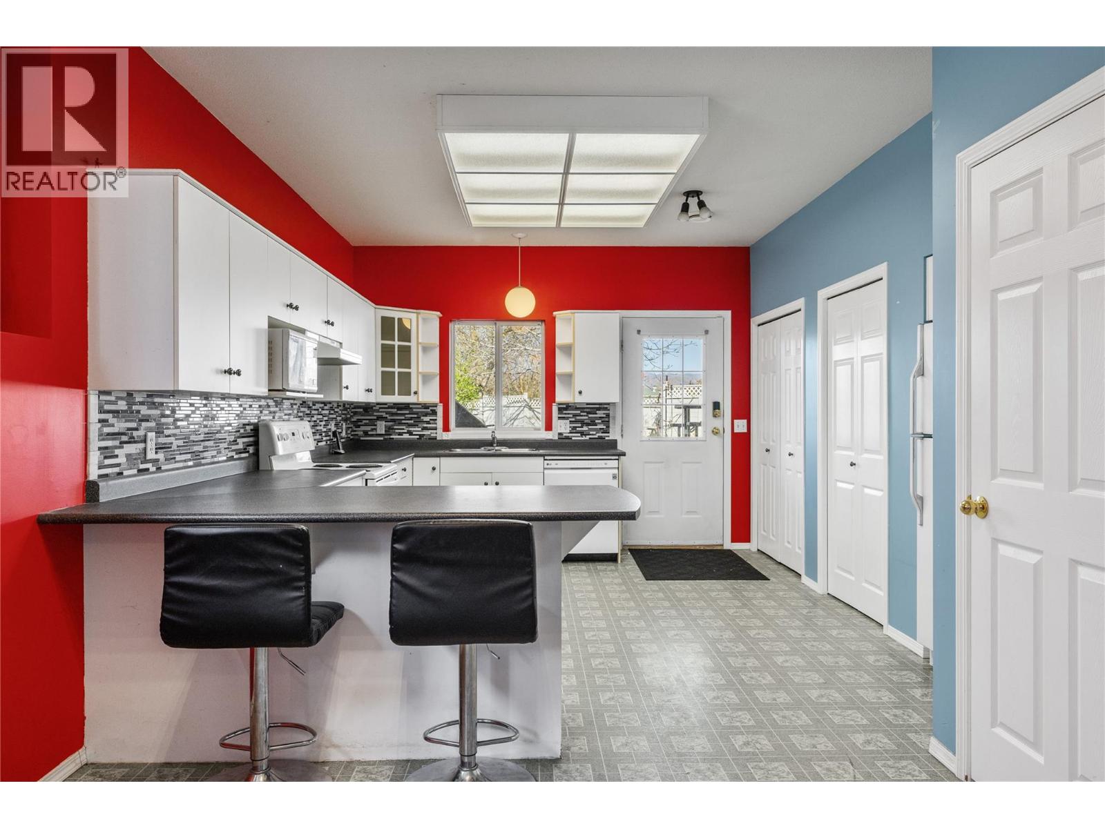  970 Maygard Road, Kelowna