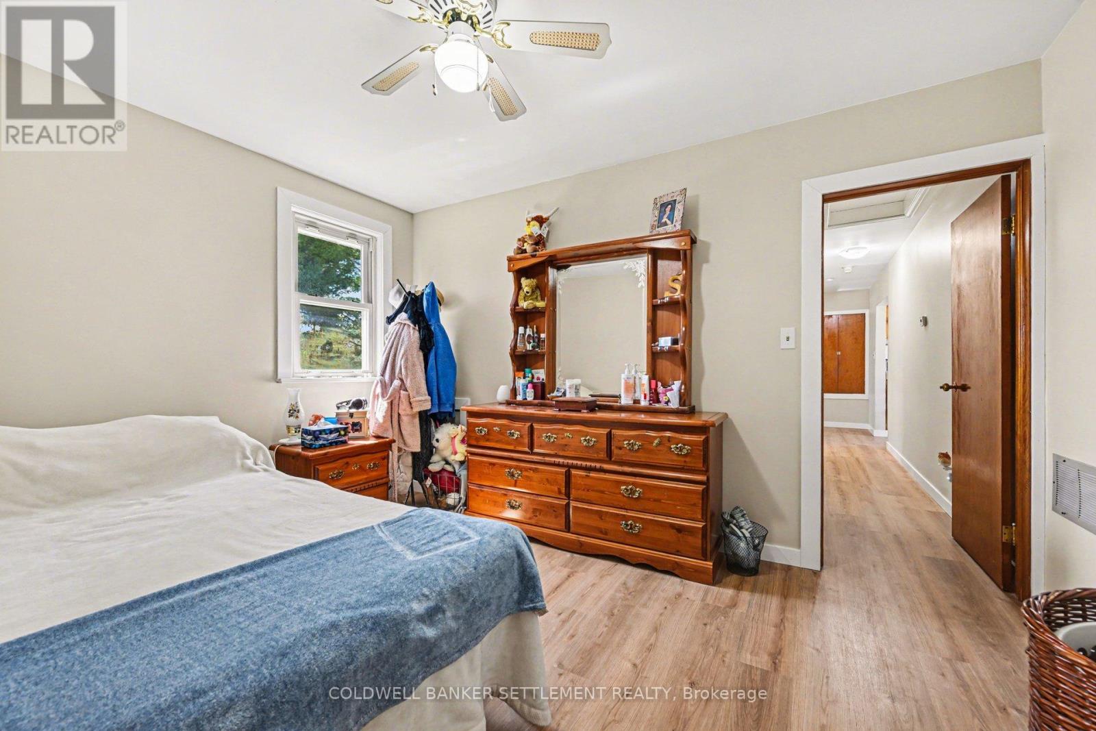 27 BROADVIEW AVENUE W - 14