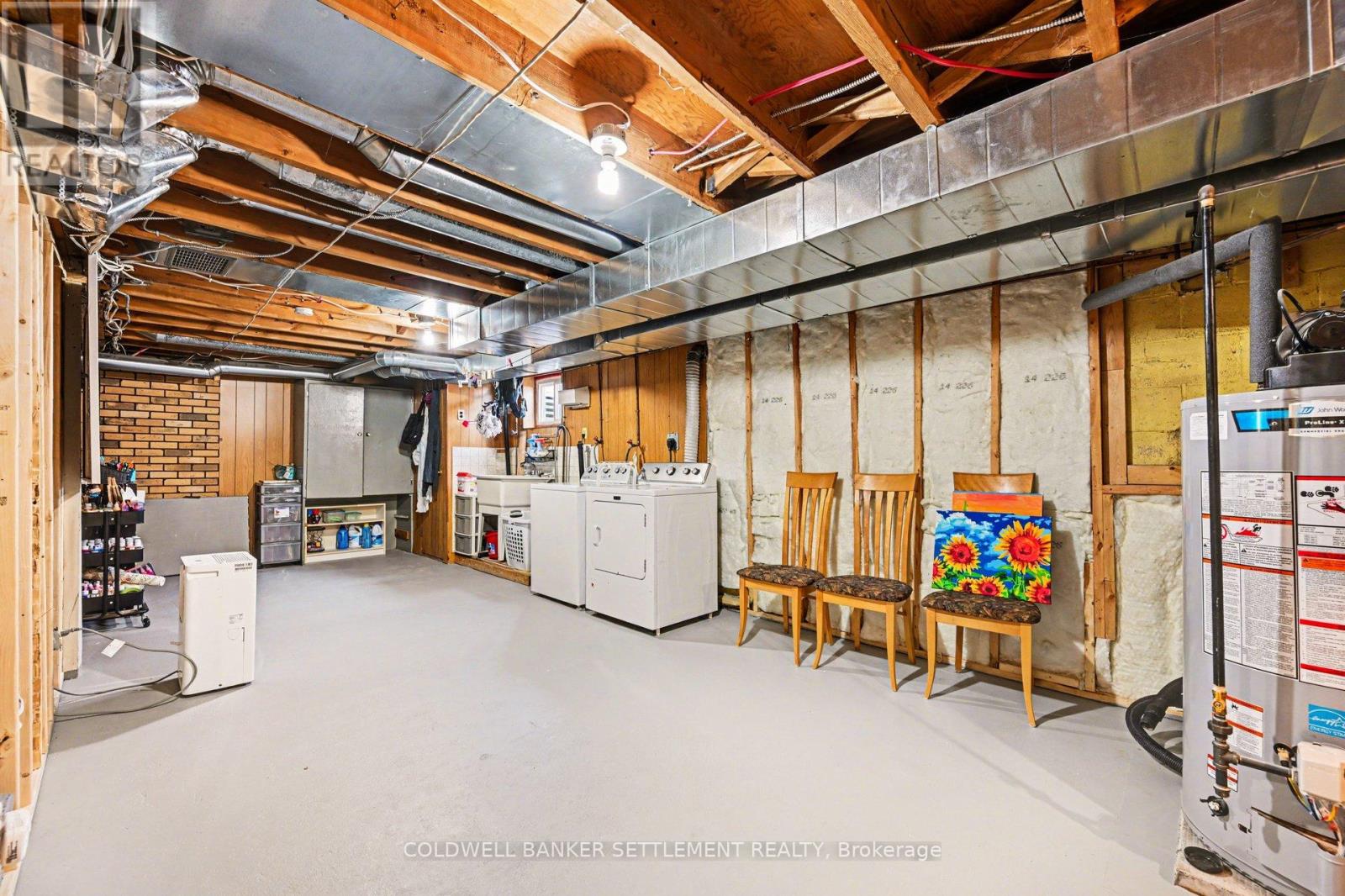 27 BROADVIEW AVENUE W - 23