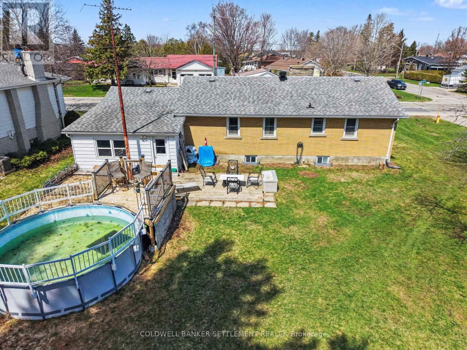 27 BROADVIEW AVENUE W - 31