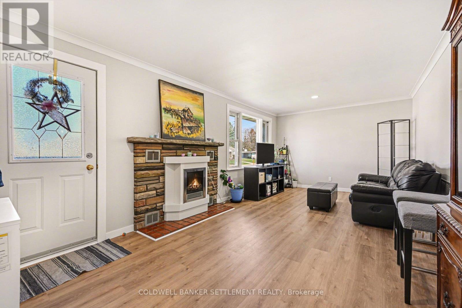 27 BROADVIEW AVENUE W - 5