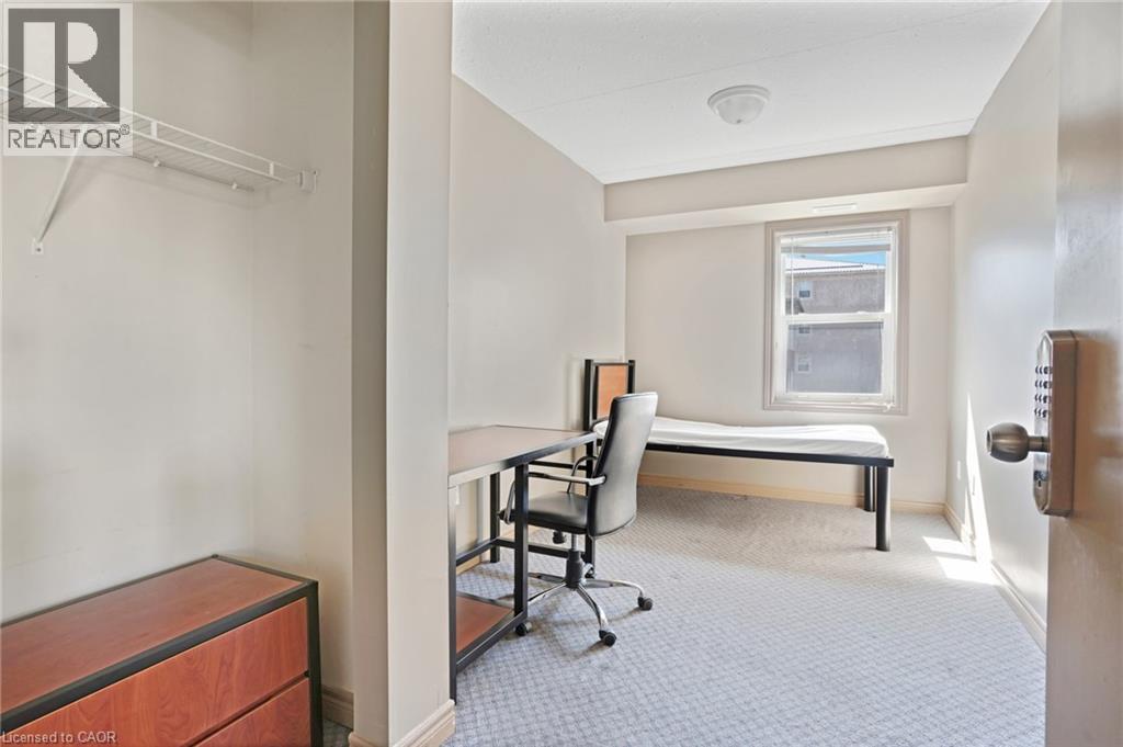 271 LESTER Street Unit# 303, Waterloo, Ontario, N2L3W6 — Photo 8