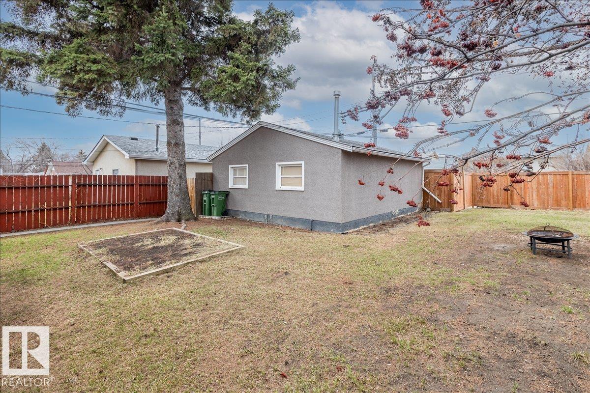 13608 137 ST NW, Edmonton