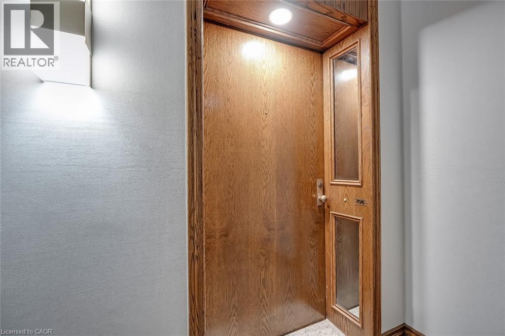 1901 PILGRIMS Way Unit# 706, Oakville, Ontario, L6M2W9 — Photo 9
