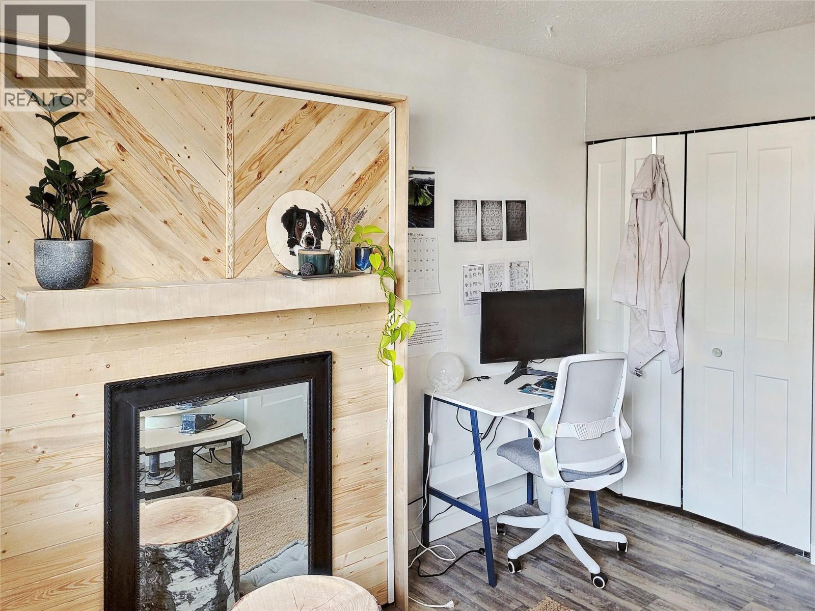 #8 717 12TH Avenue Unit# 8 - 12