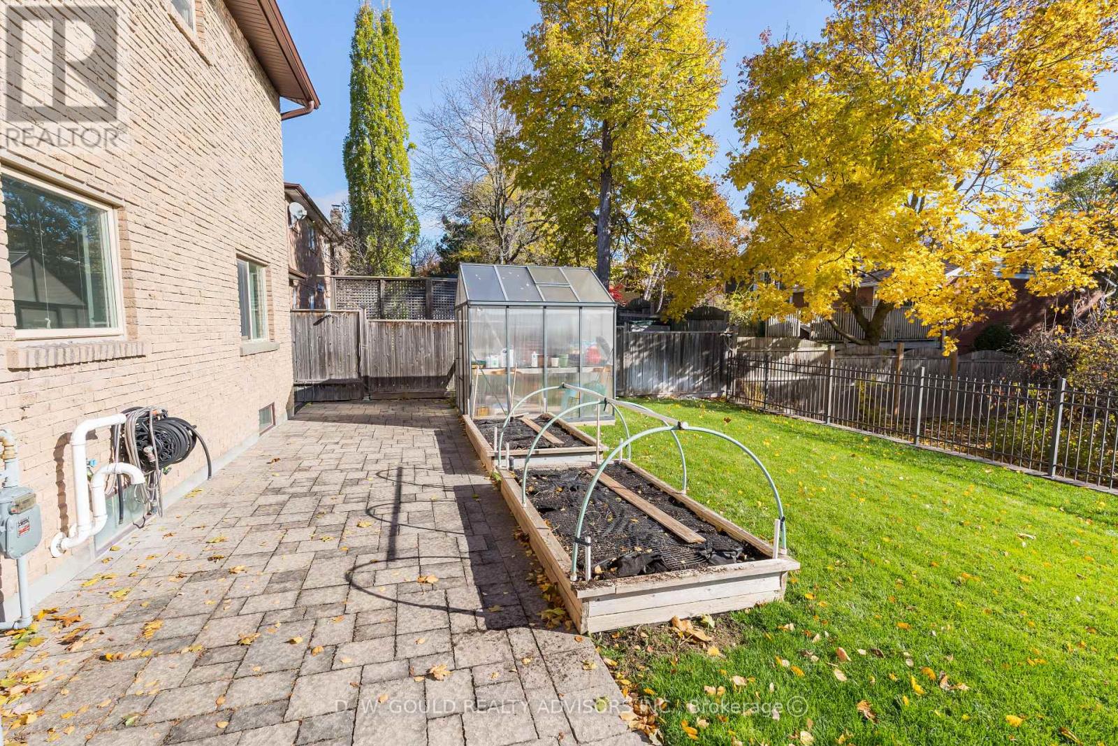 41 CLEAVEHOLM DRIVE - 11