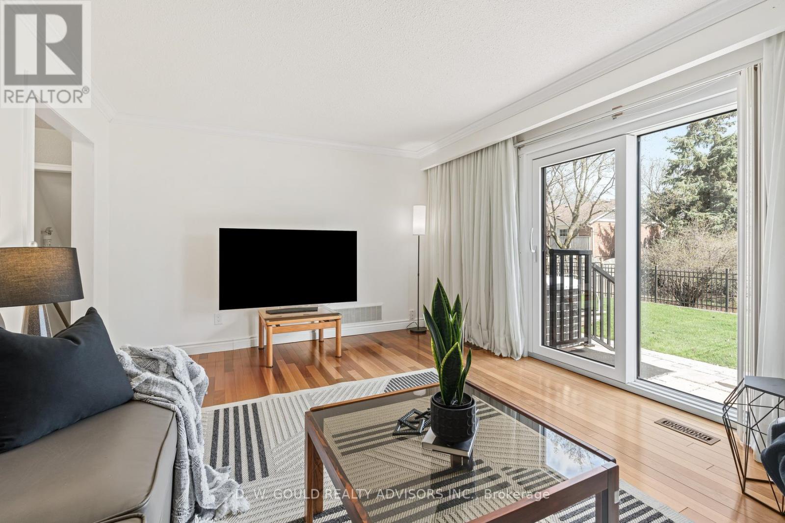 41 CLEAVEHOLM DRIVE - 39