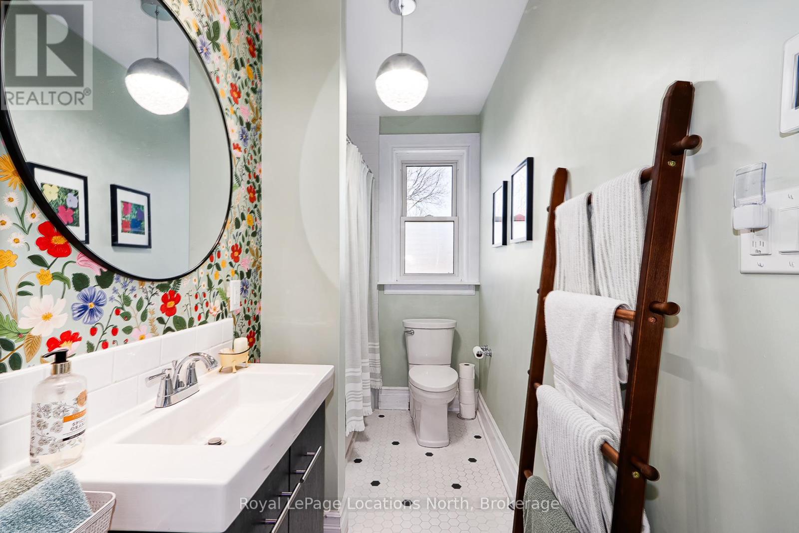 Second level bathroom