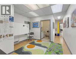 2440 Haywood Avenue, West Vancouver, BC V7V1Y1 Photo 8