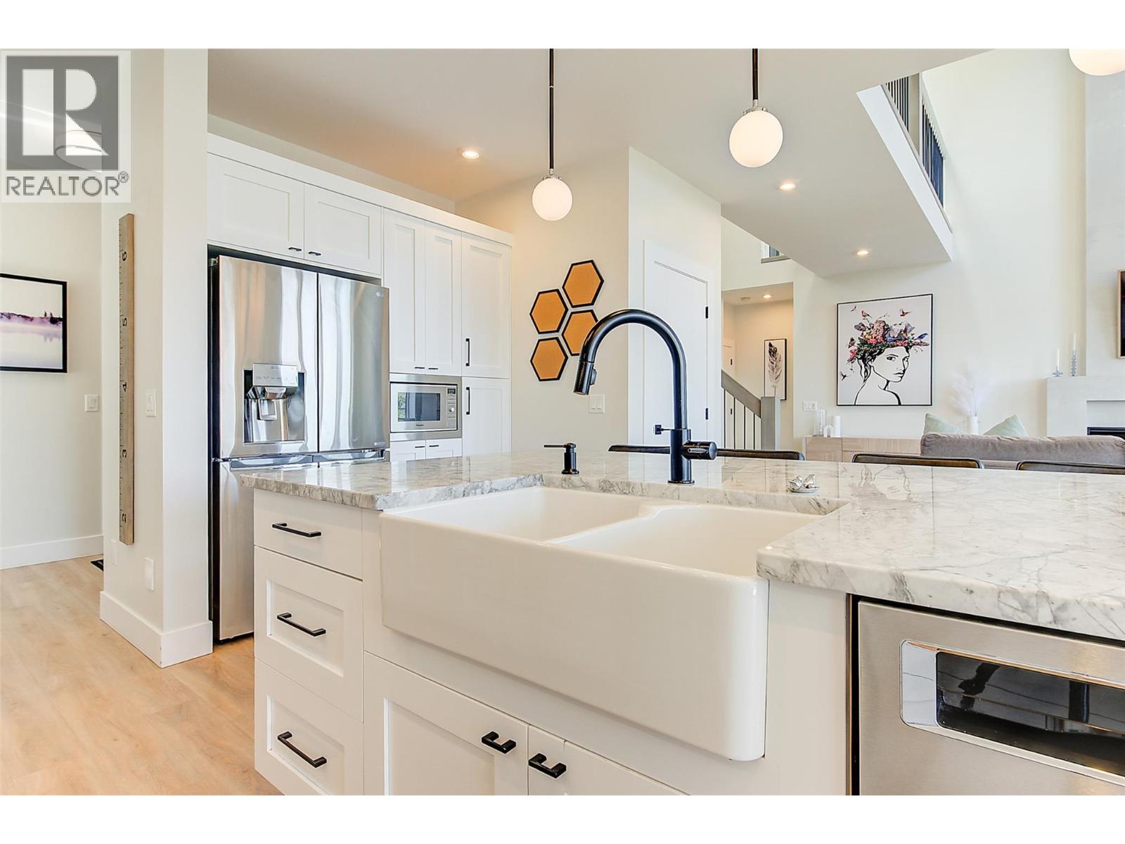  1475 Benzer Court, Kelowna