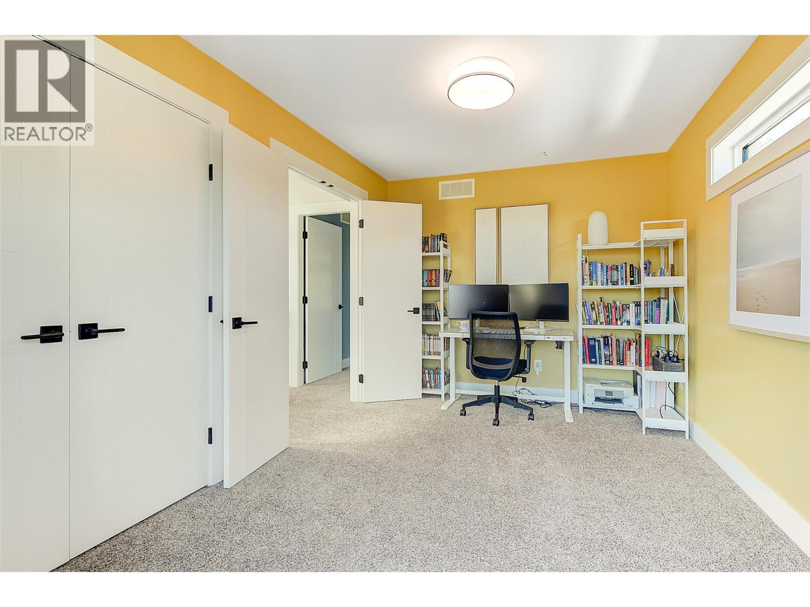  1475 Benzer Court, Kelowna