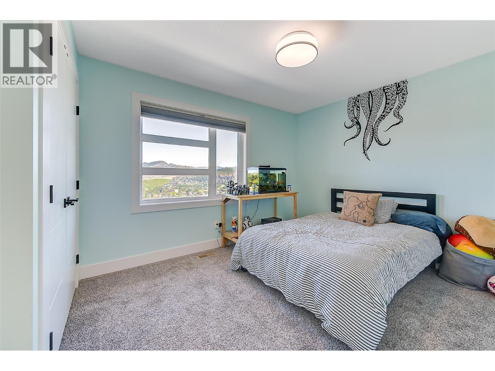  1475 Benzer Court, Kelowna