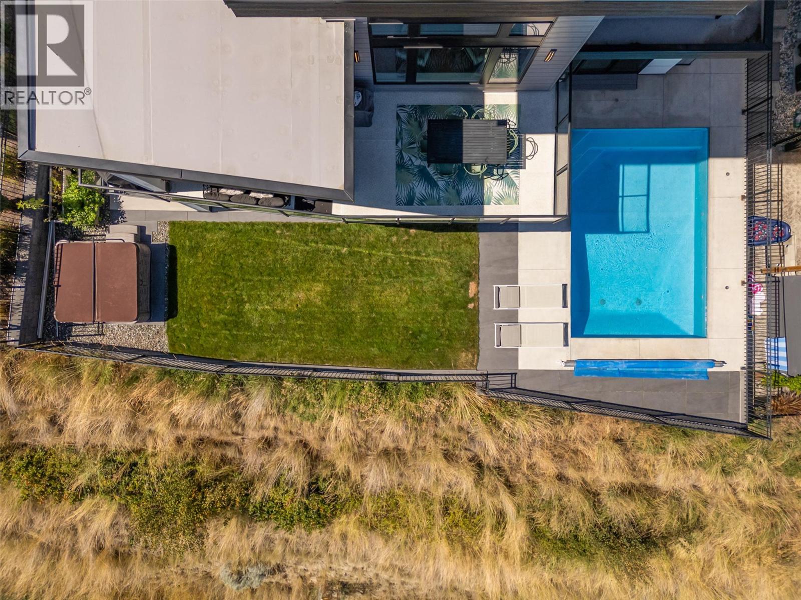  1475 Benzer Court, Kelowna