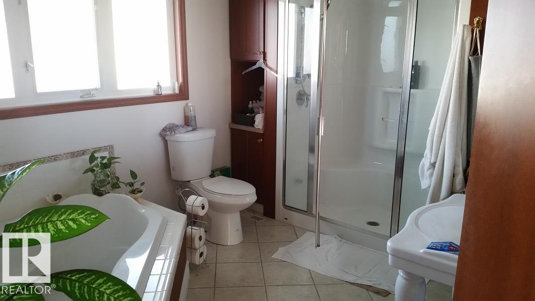 16305 109A AV NW, Edmonton