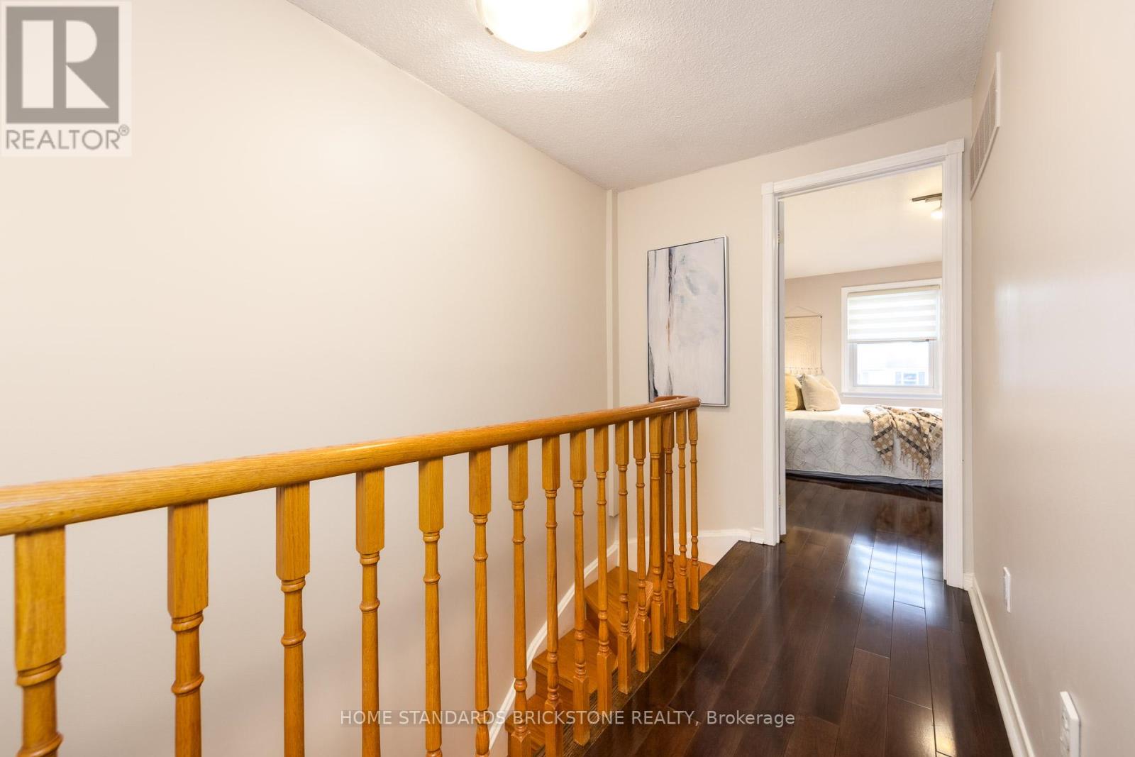 90 CONFEDERATION WAY — photo 20