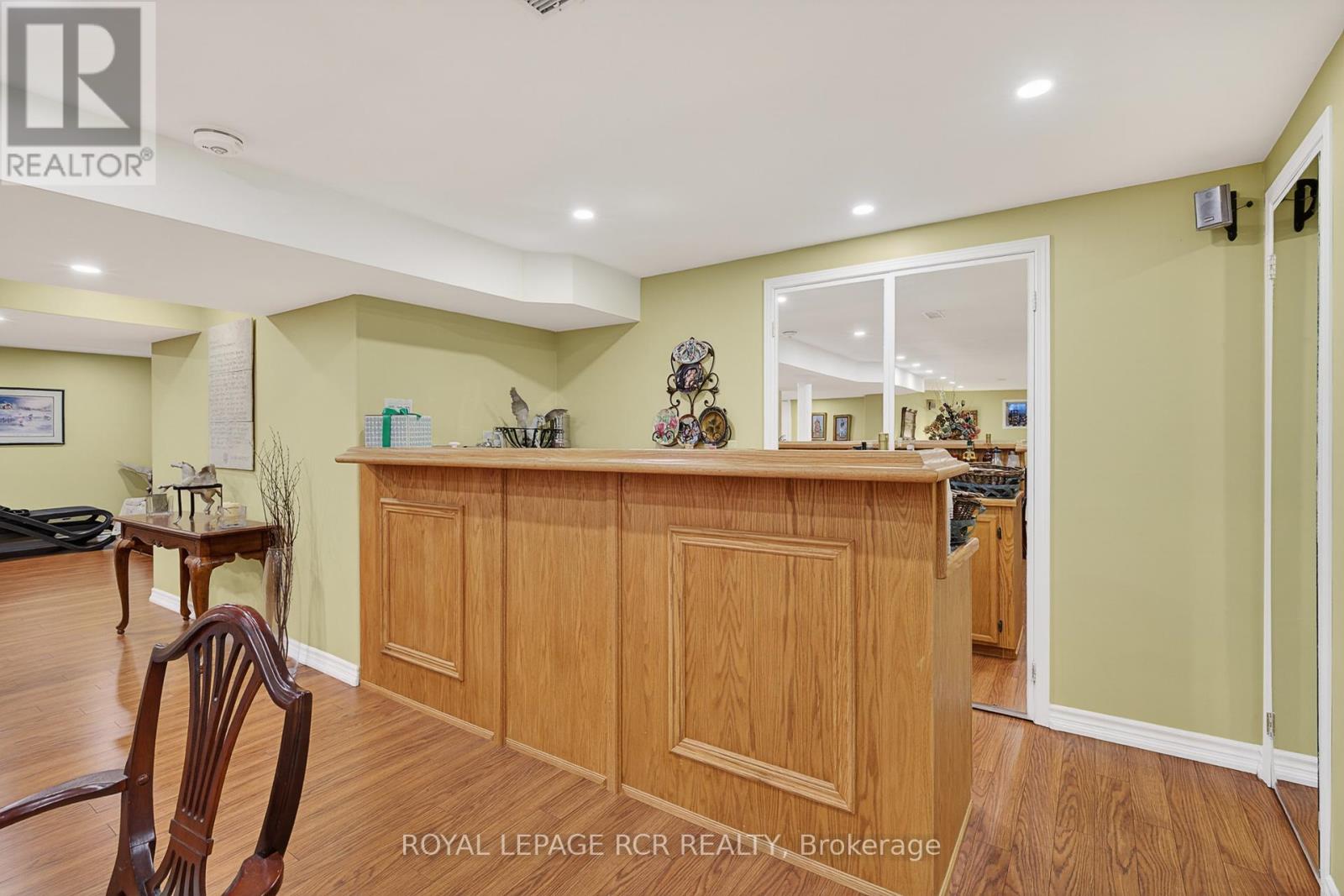 27 KENNETT DRIVE - 27