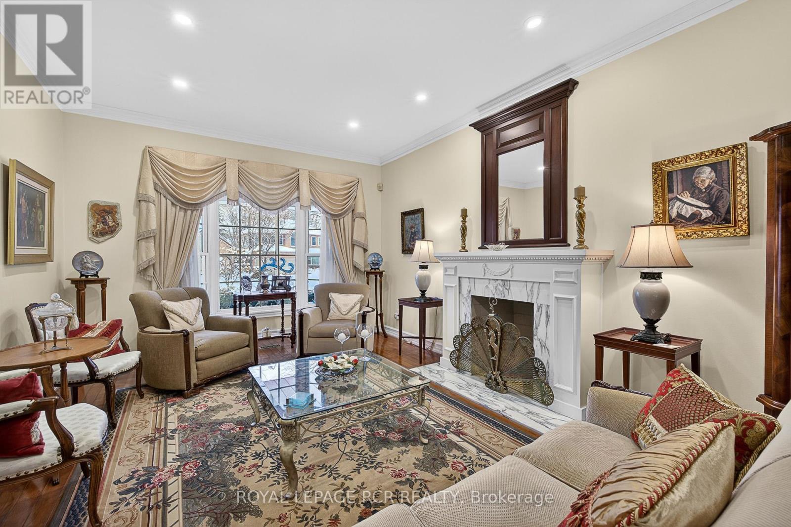 27 KENNETT DRIVE - 7