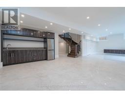 393 Balkan Road, Richmond Hill, ON L4C2P2 Photo 34