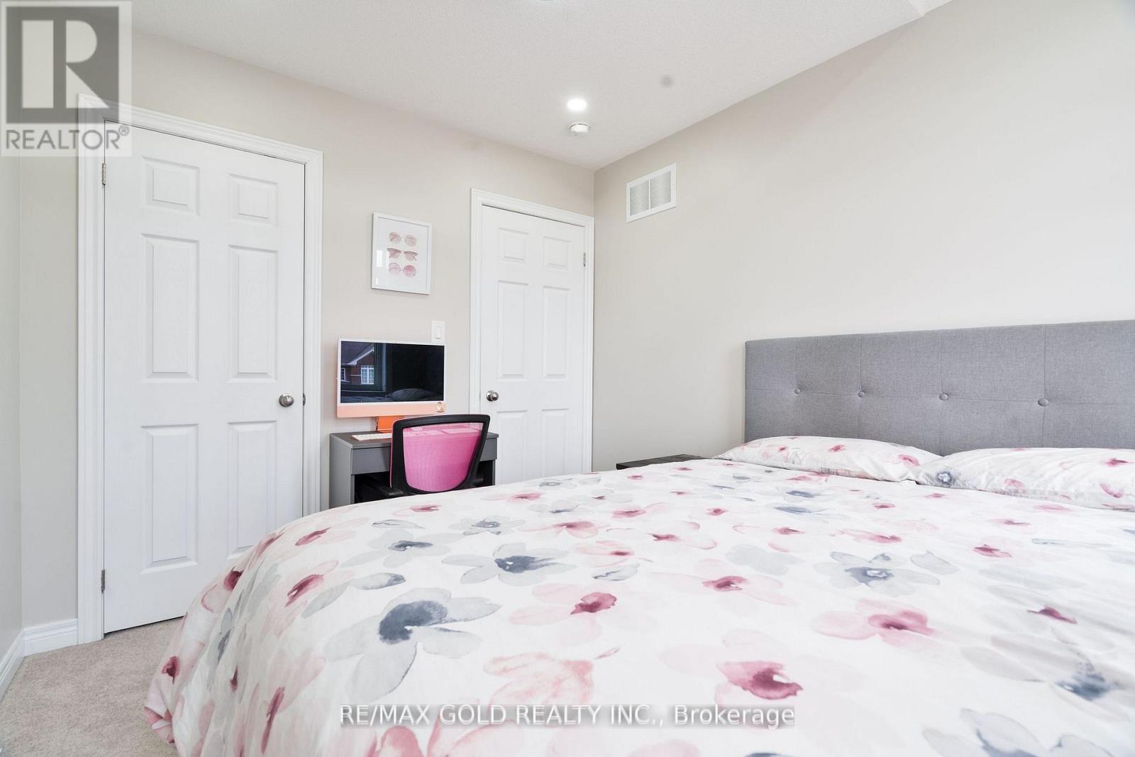 56 SNELGROVE CRESCENT - 15