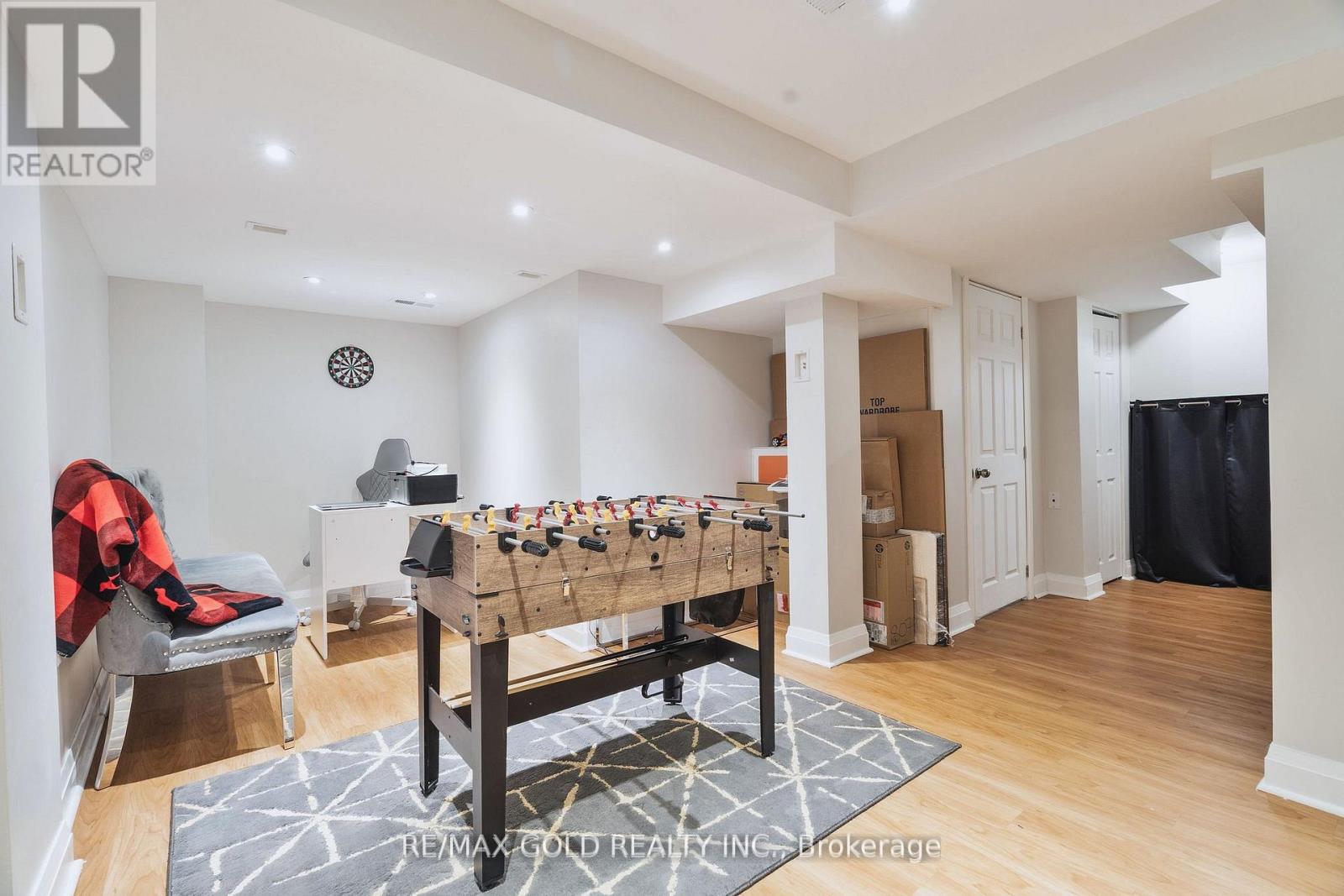 56 SNELGROVE CRESCENT - 20