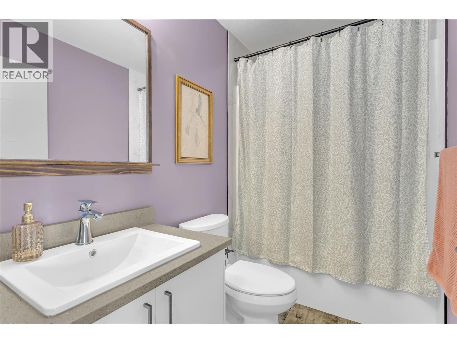 2 3405 16 Avenue, Vernon