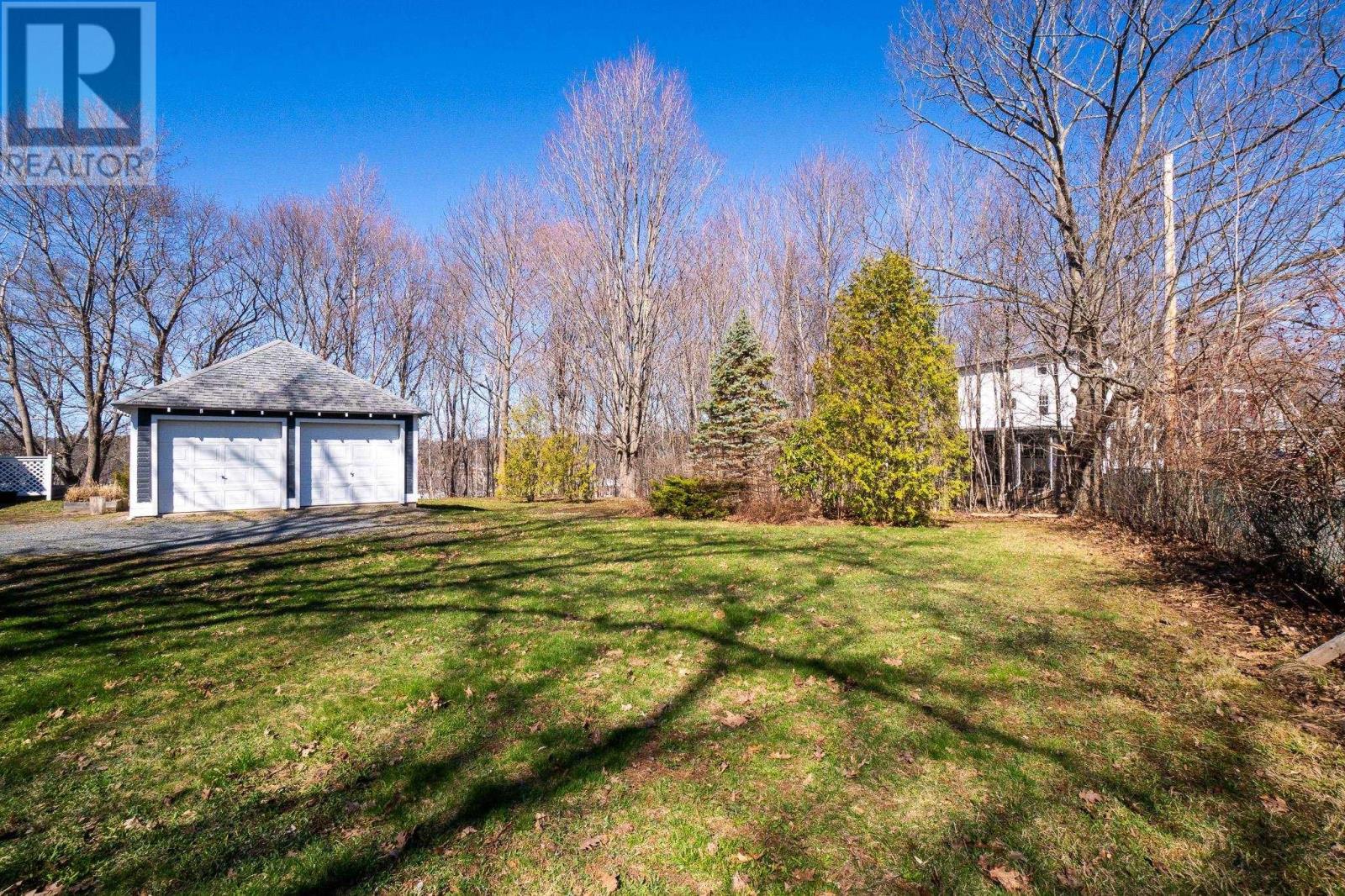 Property 37 of 48 of 35 King Street