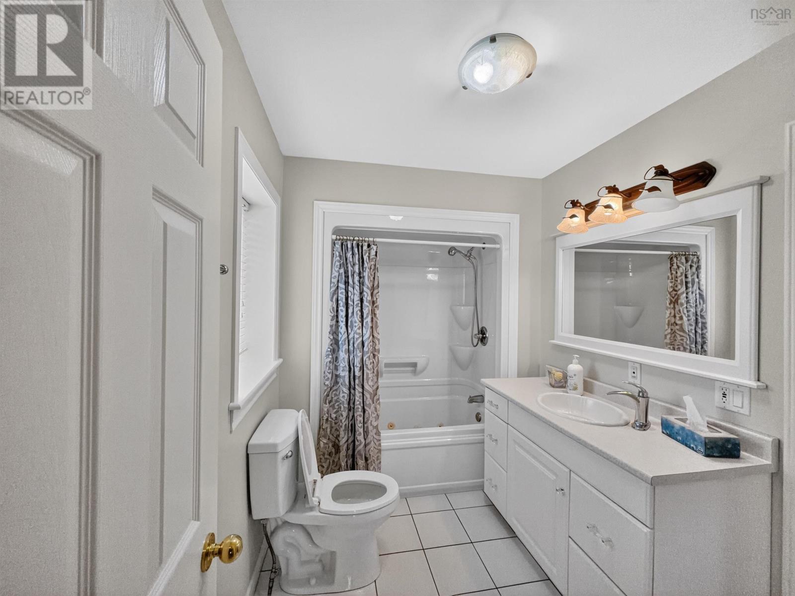 Property 22 of 47 of 3599 Highway 19