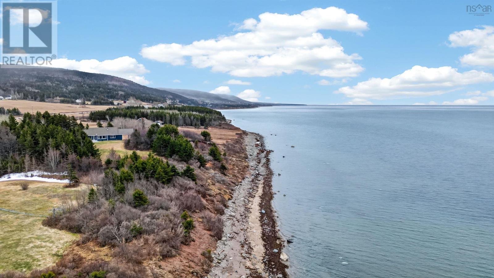 Property 11 of 47 of 3599 Highway 19