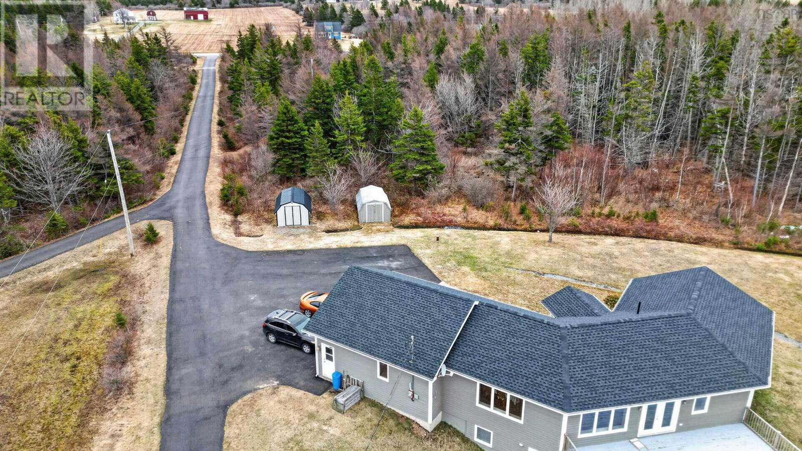 Property 31 of 47 of 3599 Highway 19