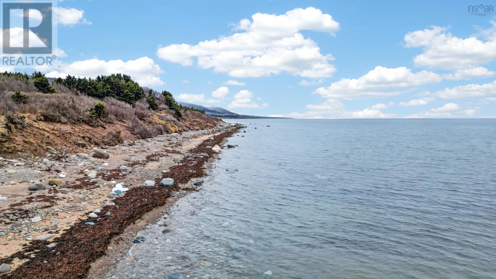 Property 37 of 47 of 3599 Highway 19