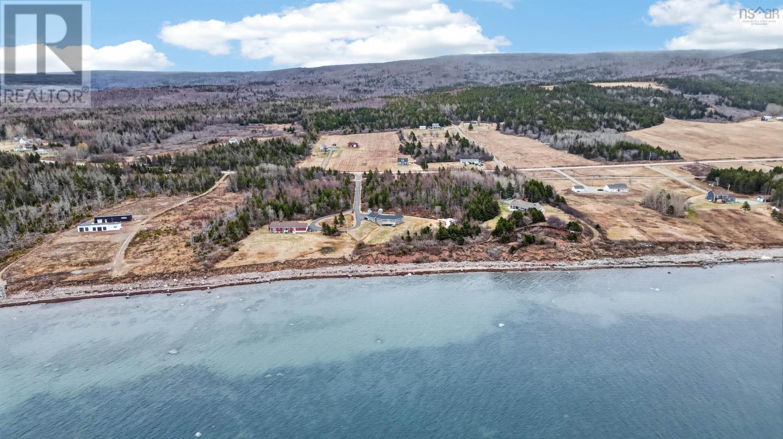 Property 42 of 47 of 3599 Highway 19