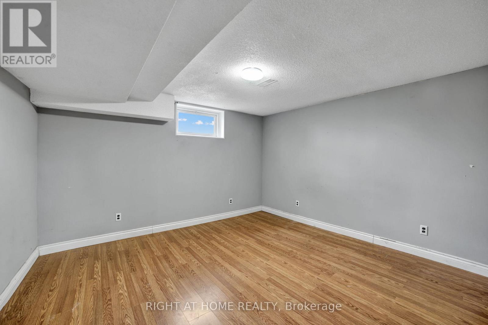 13 MCDONALD COURT — photo 12