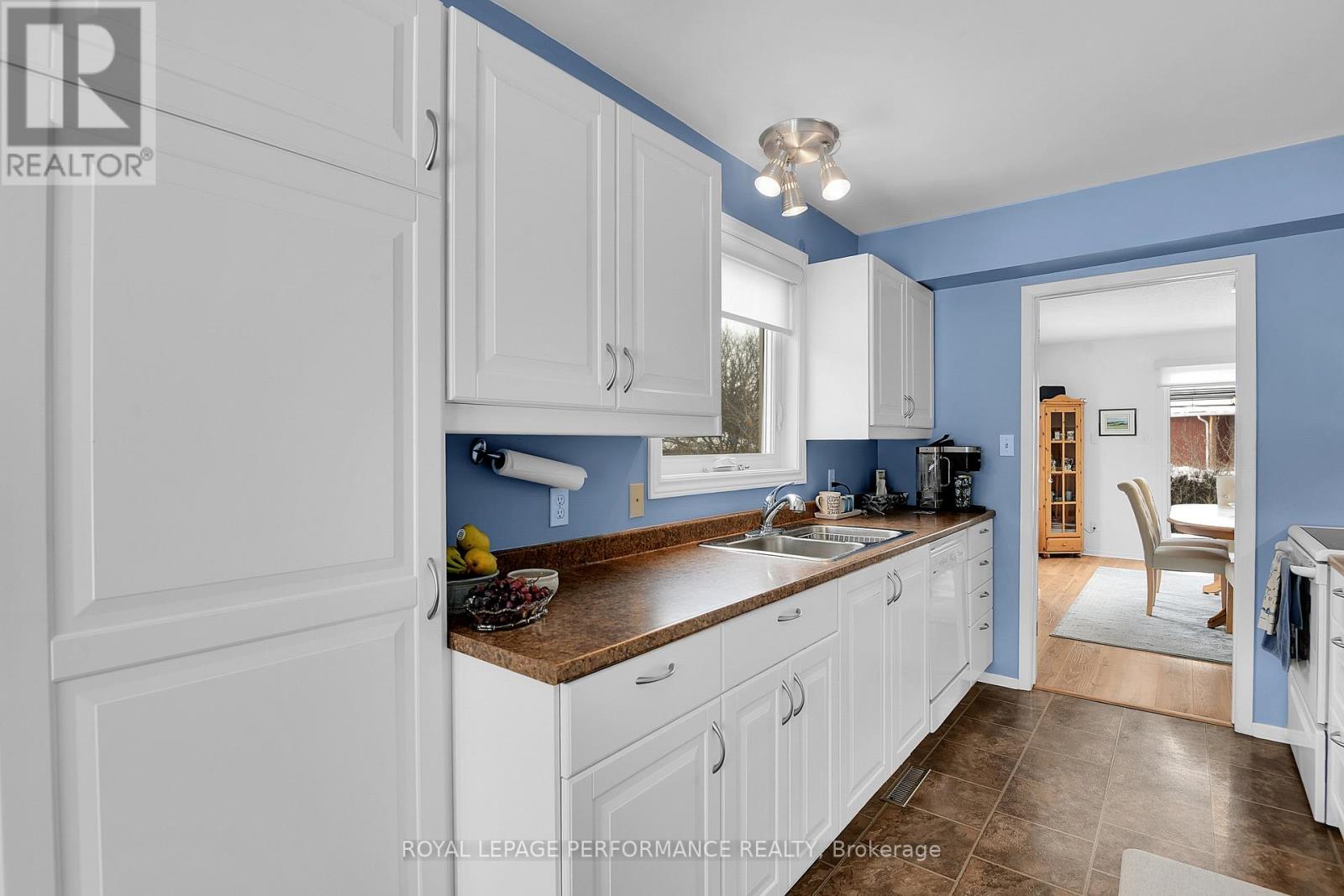 Great storage in pantry cupboard
