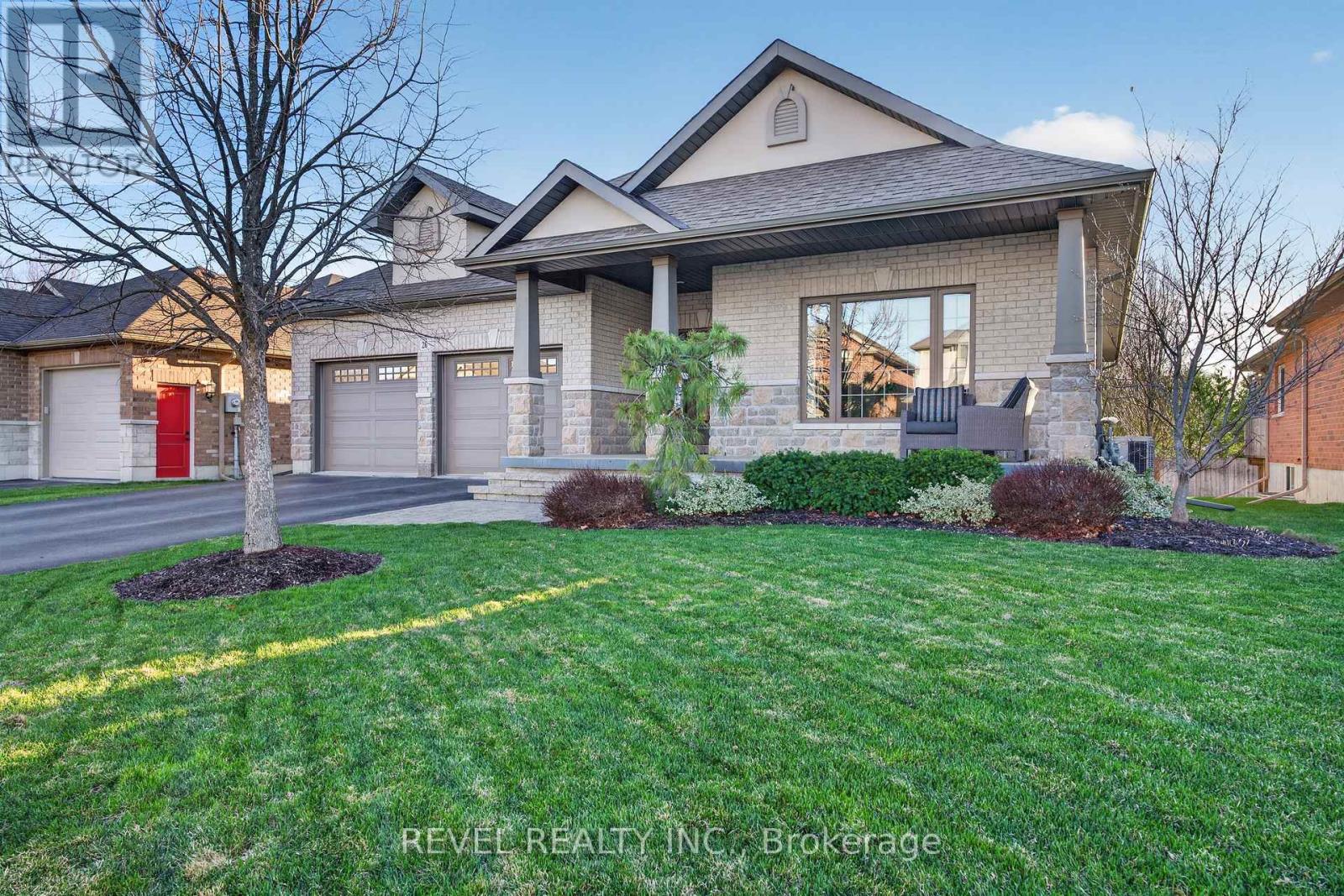 26 SCENIC DRIVE - Image 2