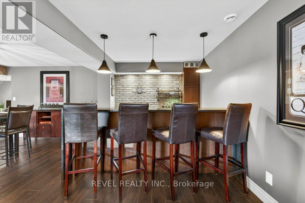 26 SCENIC DRIVE - 35
