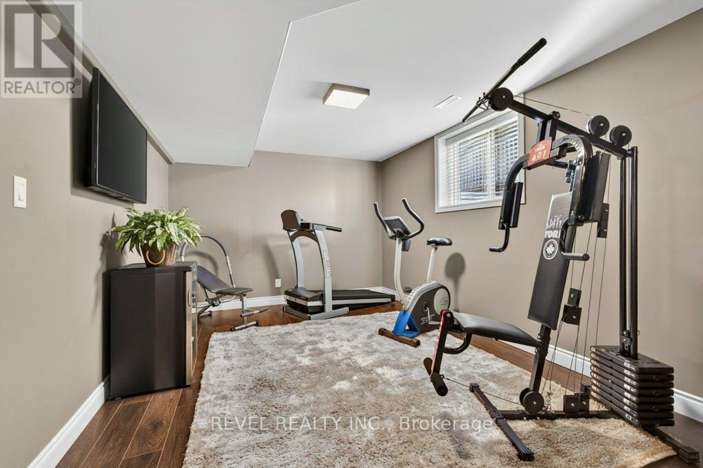 26 SCENIC DRIVE - 38